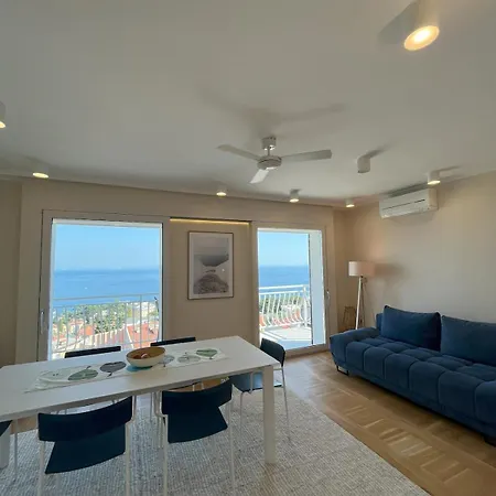 The View אופטיה