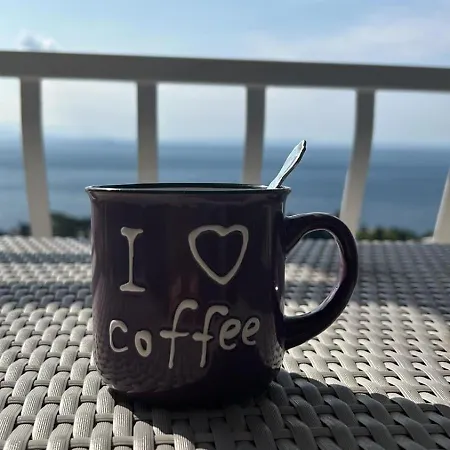 The View * אופטיה